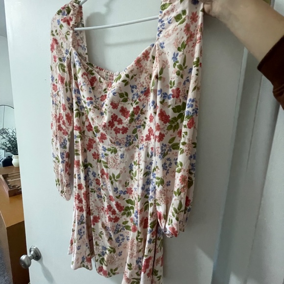 Reformation Dress - Picture 3 of 3